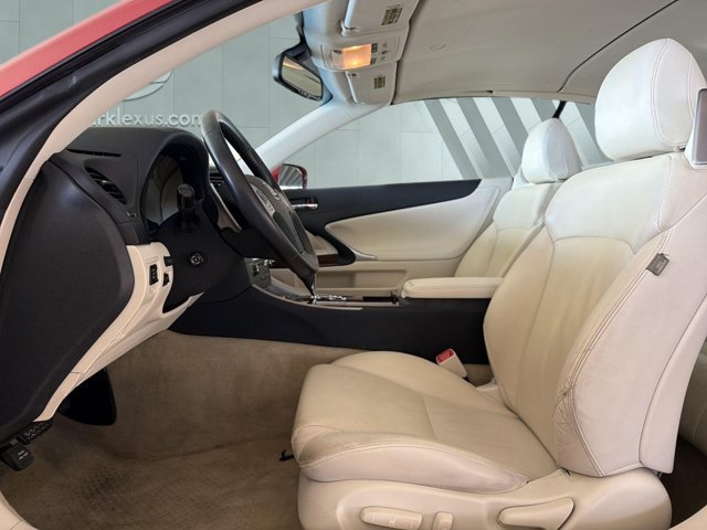 Used 2014 Lexus IS 250C w/ Navigation System Package RWD image 7