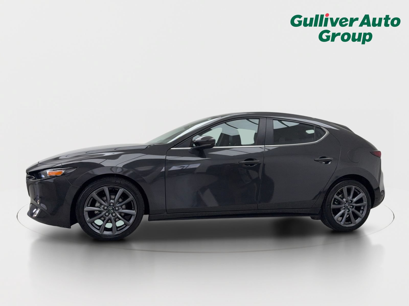 Used 2021 MAZDA MAZDA3 s FWD image 2