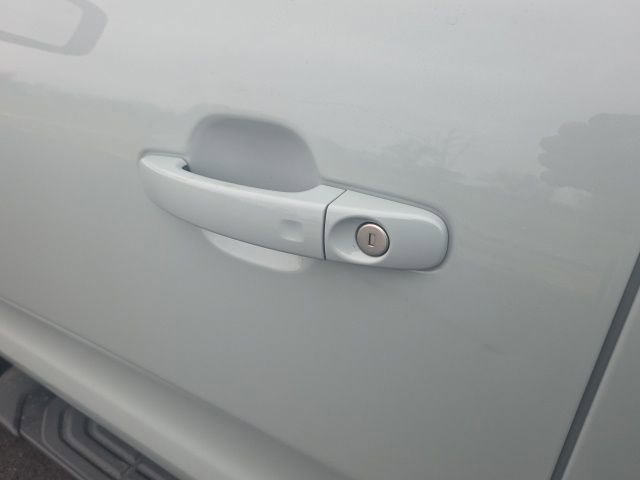 Used 2022 Ford Ranger Lariat w/ Technology Package image 19