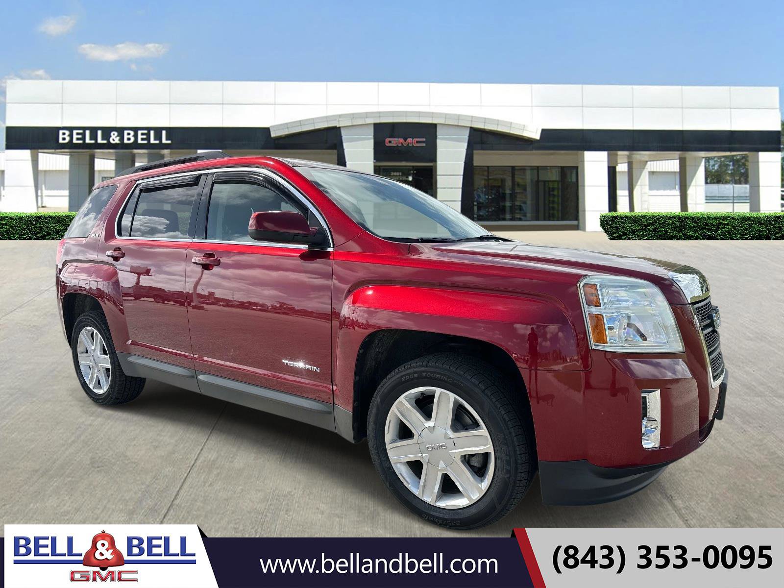Used 2010 GMC Terrain SLE AWD/4WD image 1