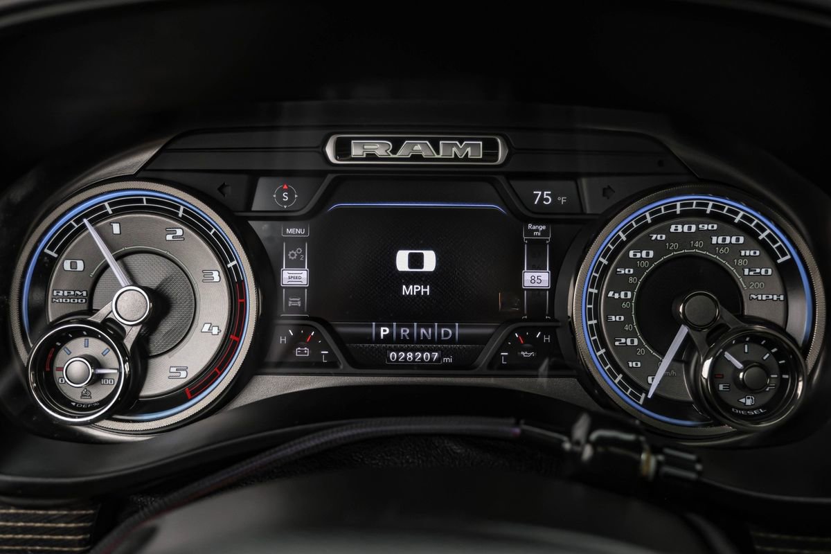 Used 2019 RAM 3500 Limited image 24