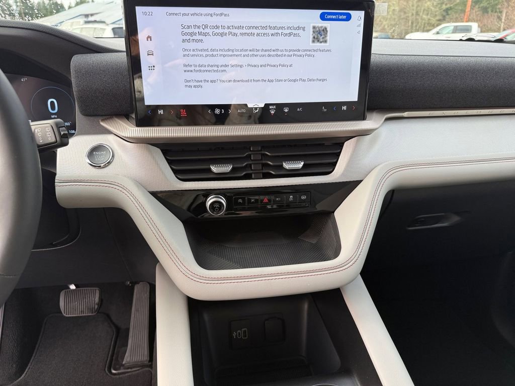 New 2026 Ford Explorer Active w/ Active Comfort Package image 15