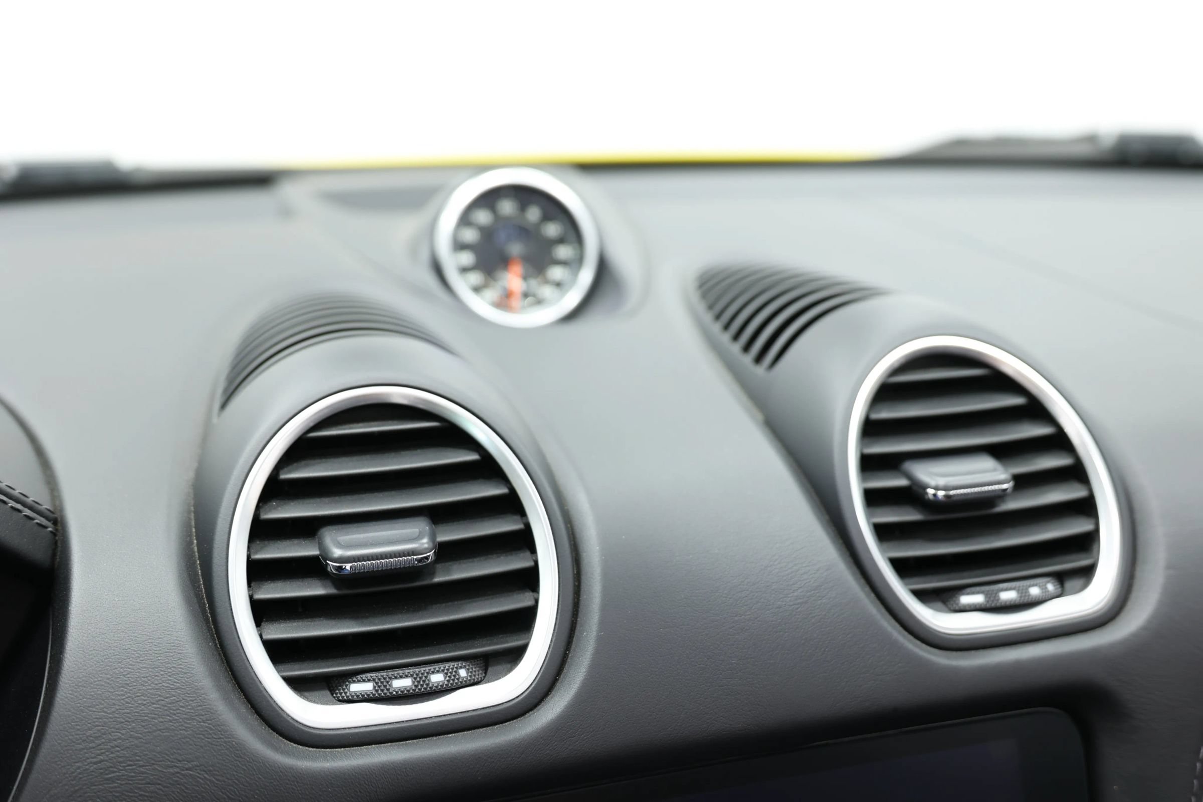 Used 2019 Porsche 718 Boxster GTS RWD image 35