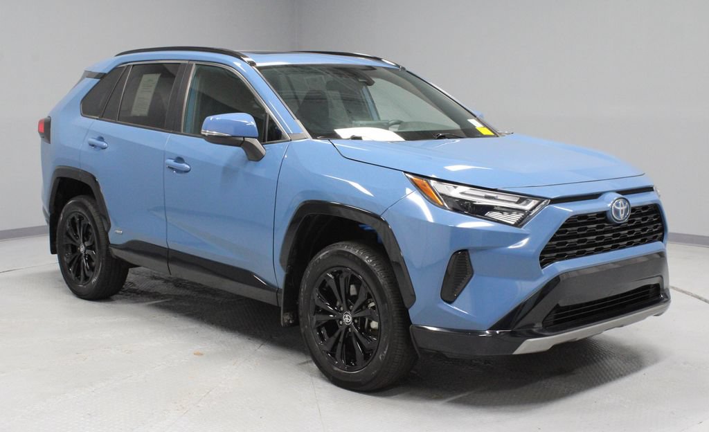 Used 2023 Toyota RAV4 SE w/ Convenience Package