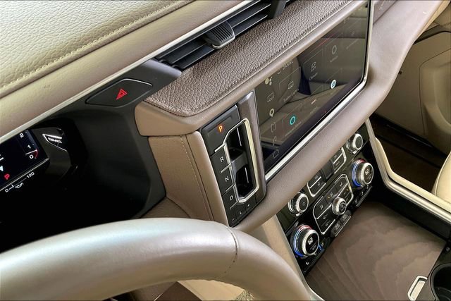 Used 2024 GMC Yukon Denali RWD image 13