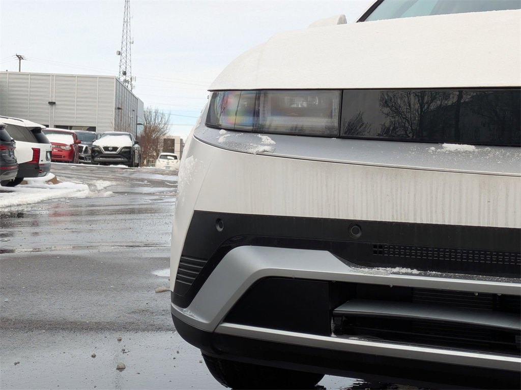 New 2025 Hyundai Ioniq 5 SEL image 9