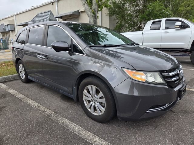 Used 2016 Honda Odyssey SE image 2