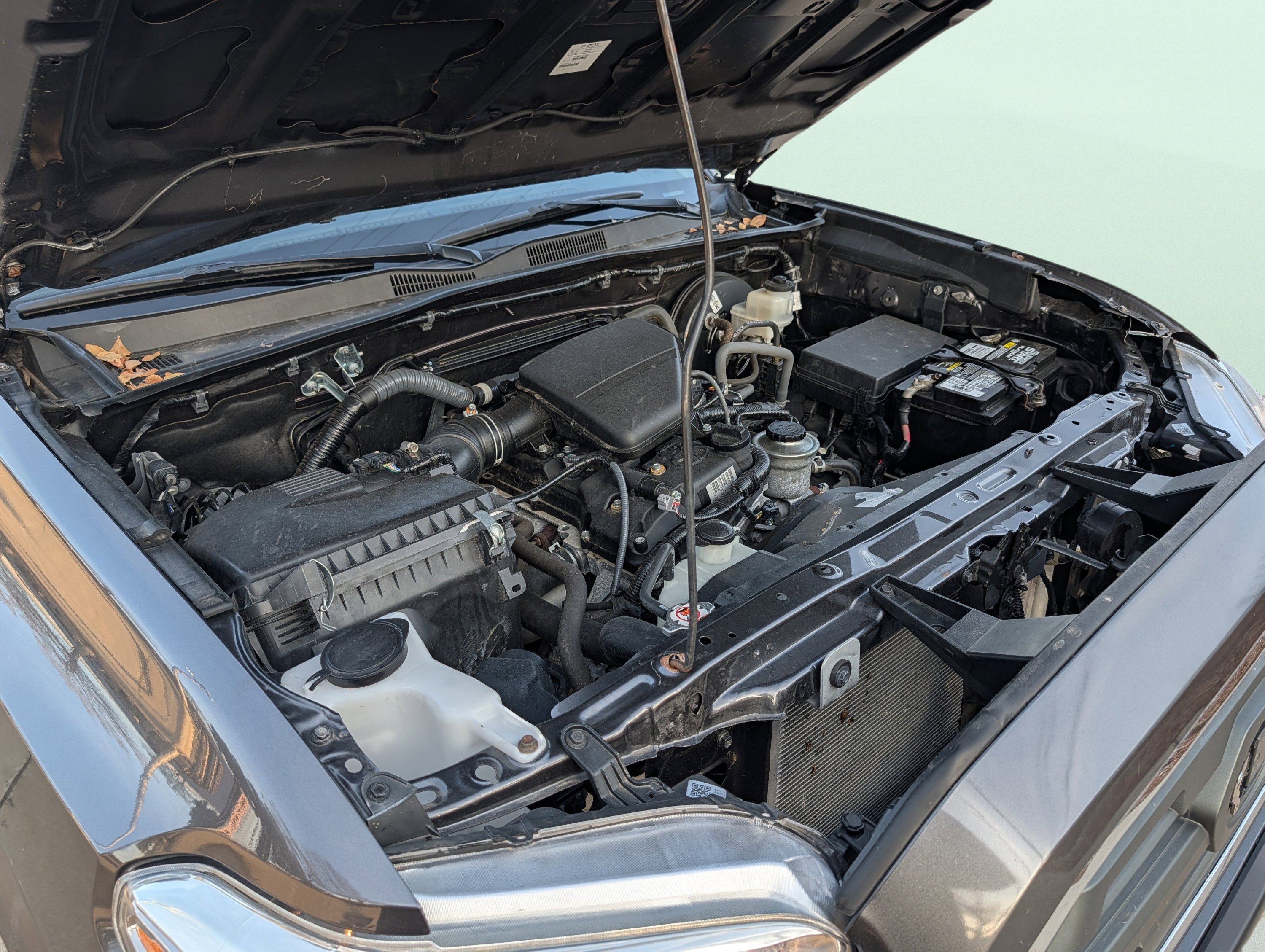 Used 2019 Toyota Tacoma SR w/ SR Convenience Package image 34