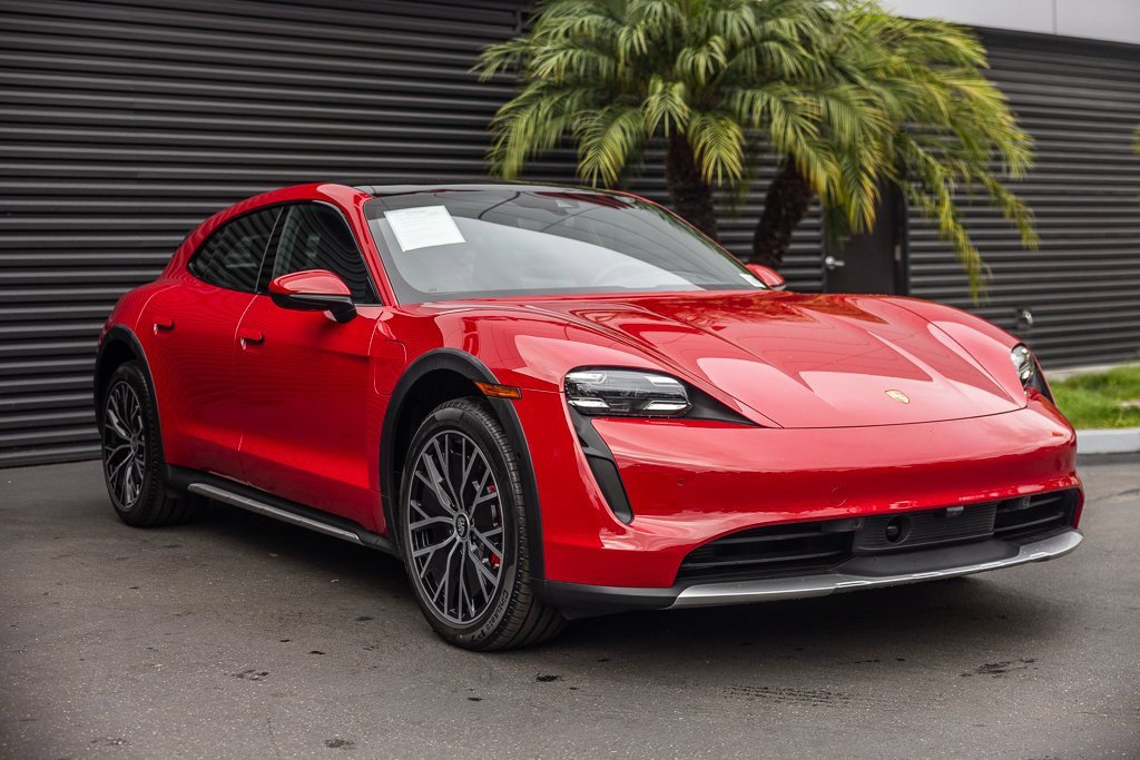 Certified 2024 Porsche Taycan 4S image 6