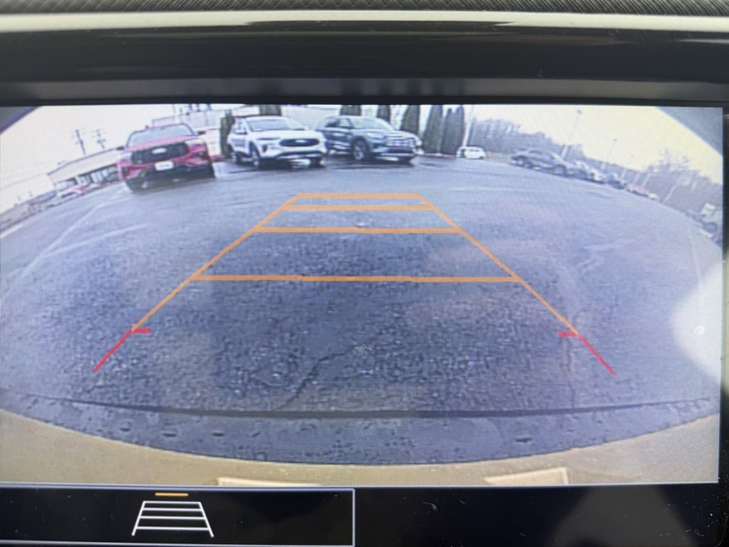 Used 2023 Chevrolet TrailBlazer RS w/ Sun and Liftgate Package image 29