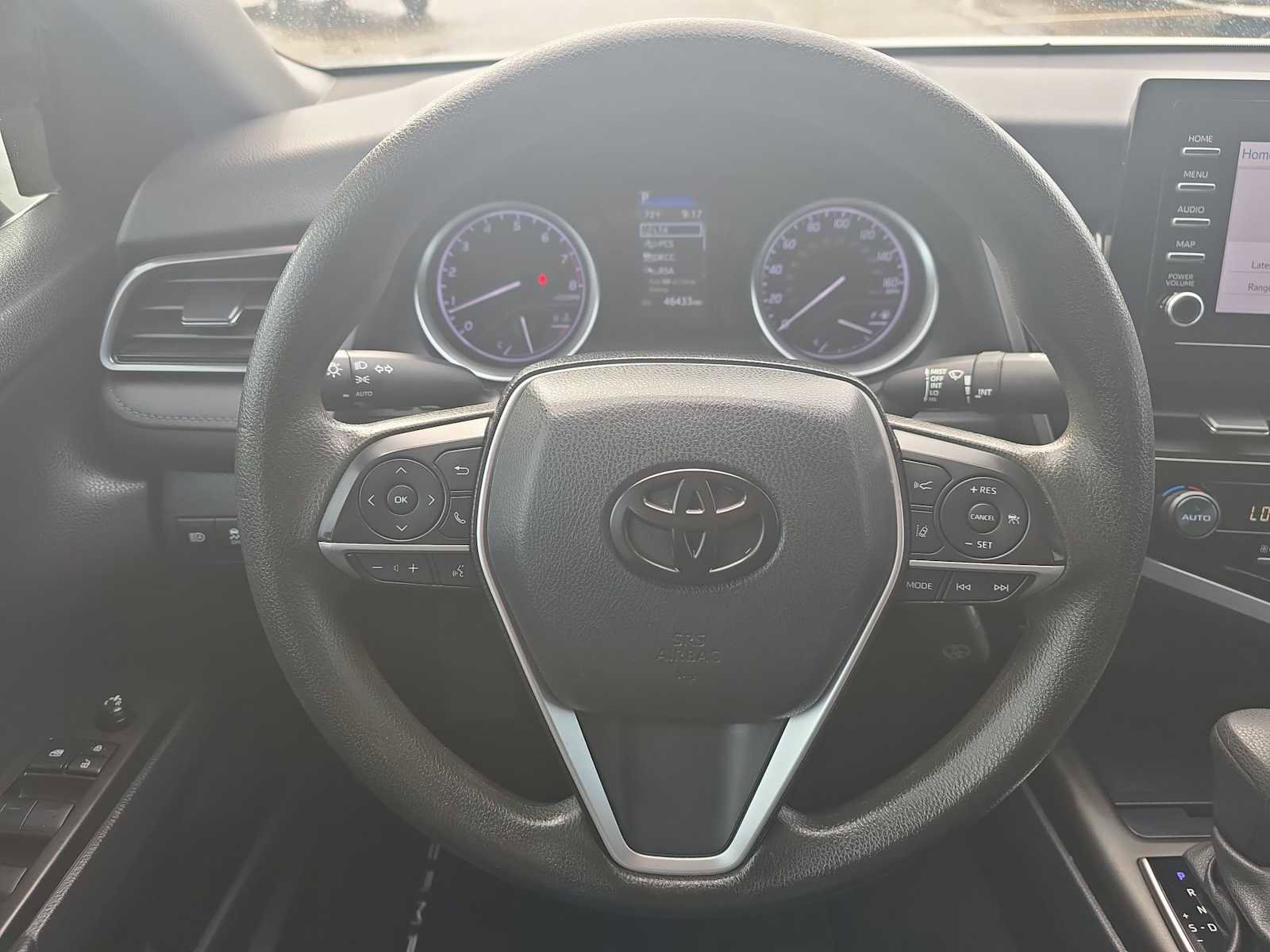 Used 2022 Toyota Camry LE FWD image 12