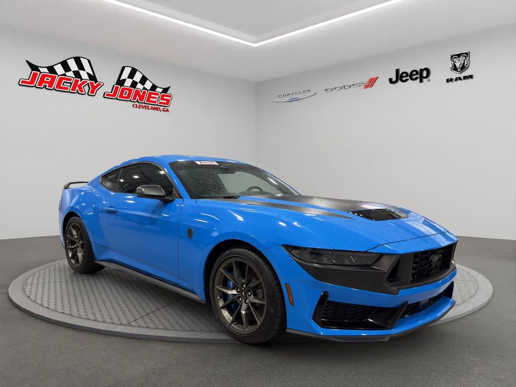 Used 2024 Ford Mustang Dark Horse image 11
