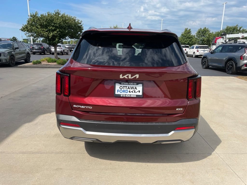 Used 2024 Kia Sorento S w/ Panoramic Sunroof Package AWD/4WD image 6