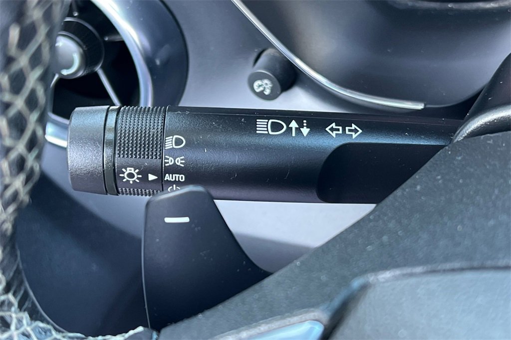 Used 2023 Chevrolet Camaro LT image 29