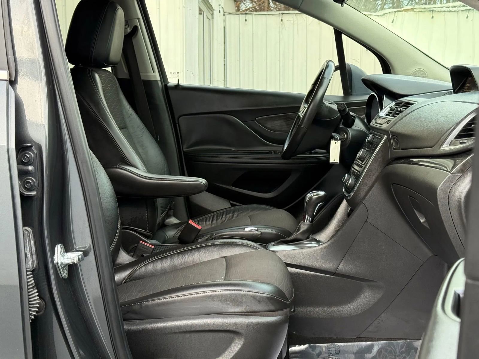 Used 2016 Buick Encore FWD image 17