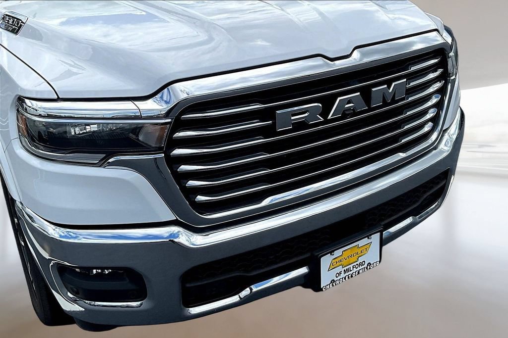 Used 2025 RAM 1500 Laramie AWD/4WD image 31