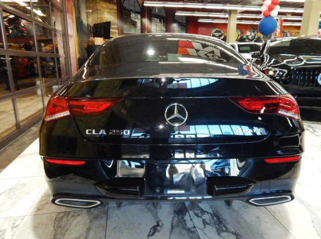 Used 2023 Mercedes-Benz CLA 250 4MATIC image 5