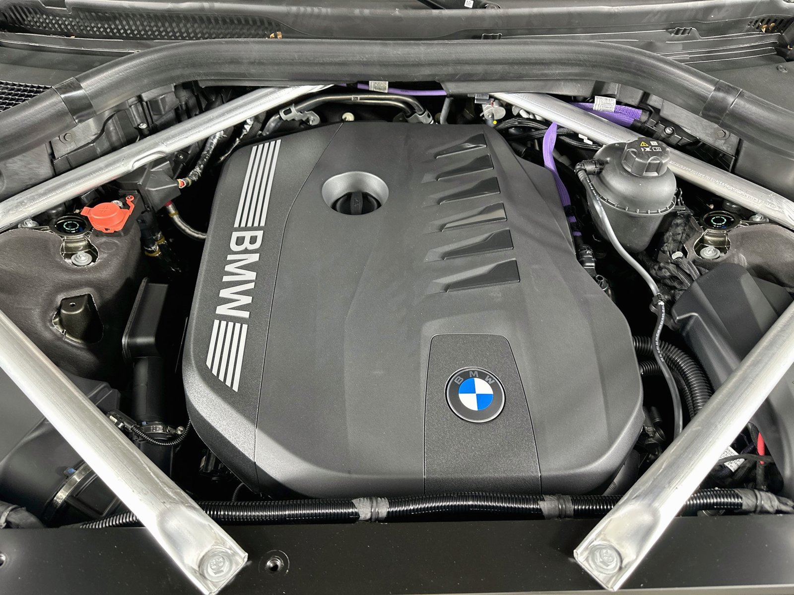 New 2027 BMW X7 xDrive40i w/ Executive Package AWD/4WD image 13