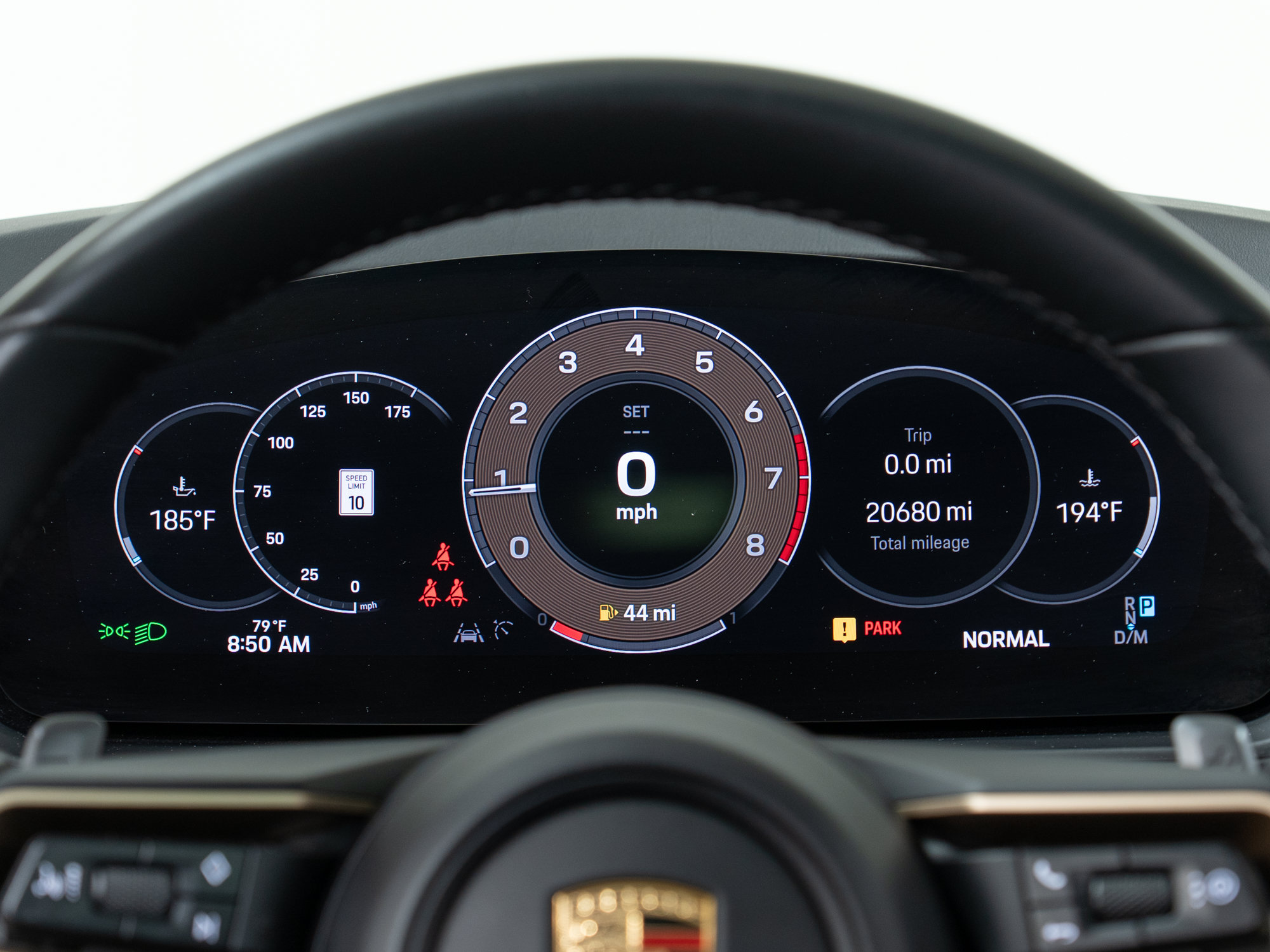 Certified 2024 Porsche Cayenne Coupe AWD/4WD image 24