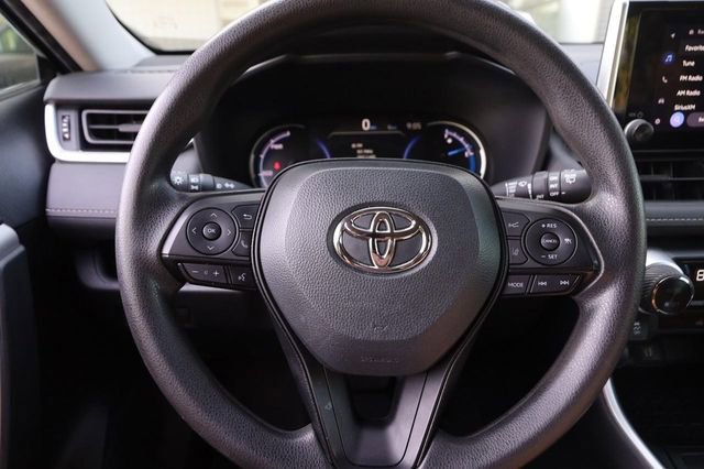 Used 2023 Toyota RAV4 AWD Hybrid image 10