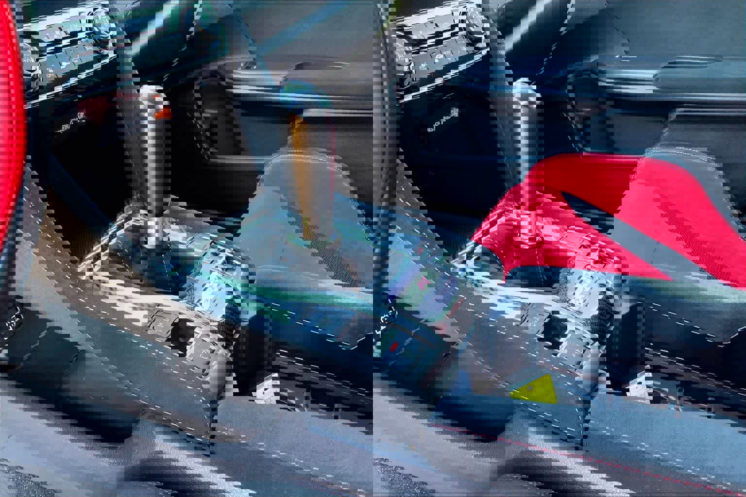 Used 2019 Honda Civic Type R image 15