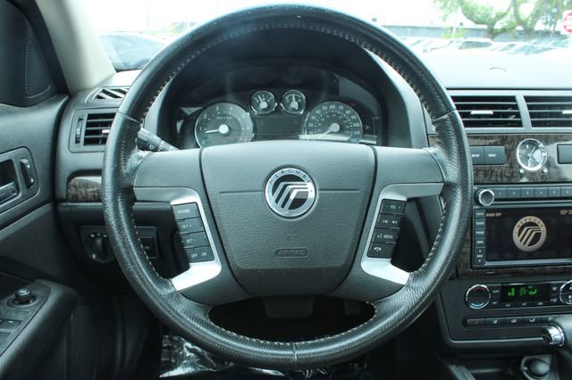 Used 2009 Mercury Milan Premier FWD image 22