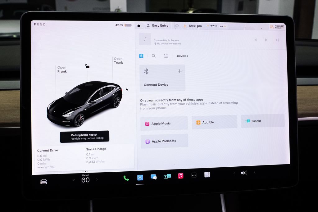 Used 2019 Tesla Model 3 Performance AWD/4WD image 28