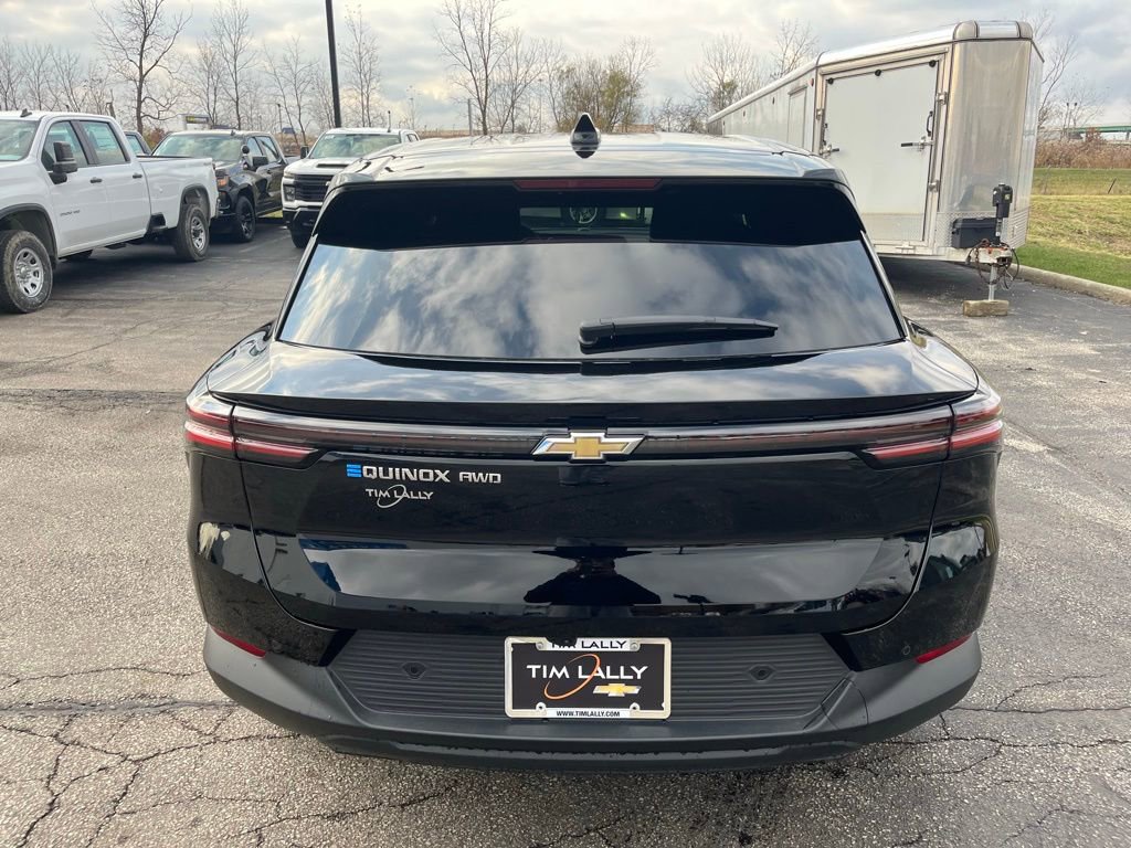 New 2026 Chevrolet Equinox EV LT w/ Comfort Package image 6