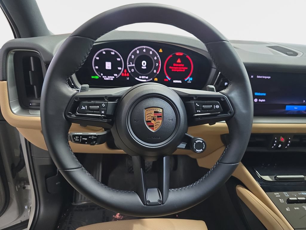 Used 2026 Porsche Cayenne AWD/4WD image 19