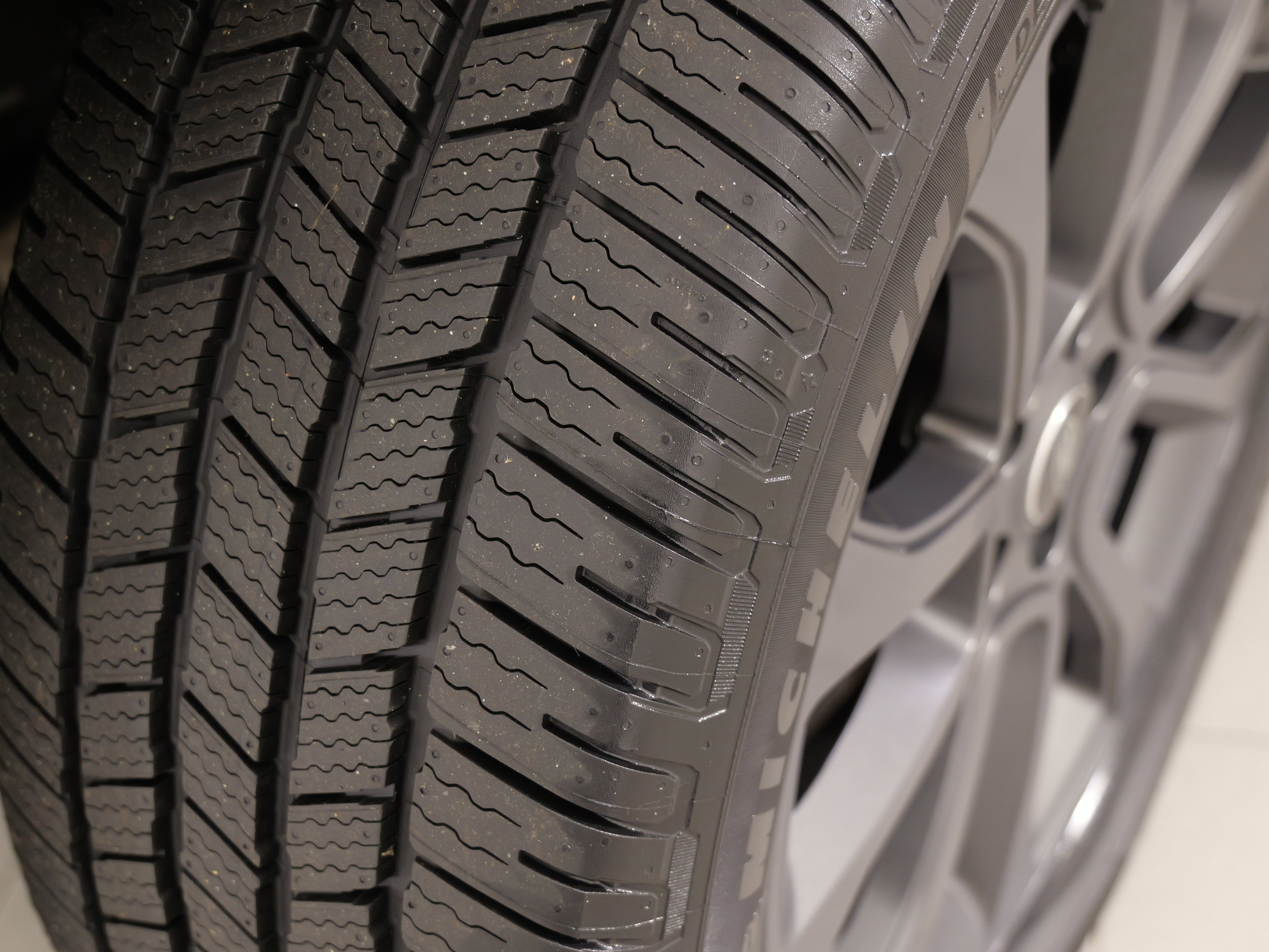 Used 2023 Land Rover Range Rover Sport SE Dynamic image 65