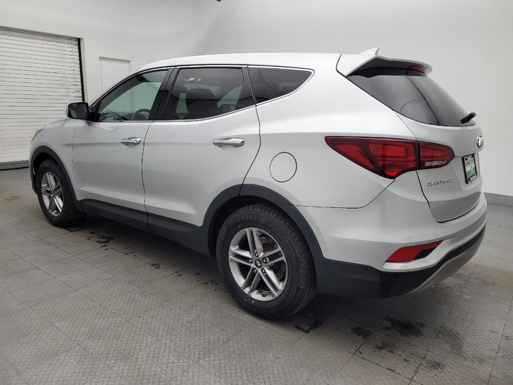 Used 2017 Hyundai Santa Fe Sport image 3