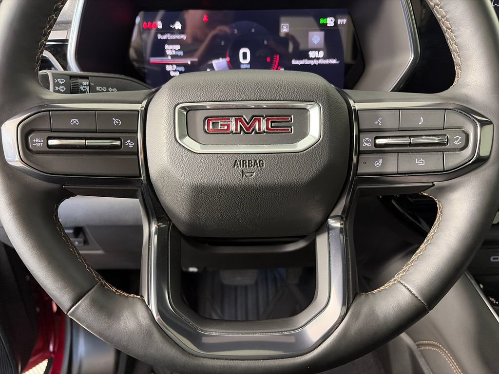 Used 2025 GMC Canyon AT4 w/ Technology Plus Package AWD/4WD image 16