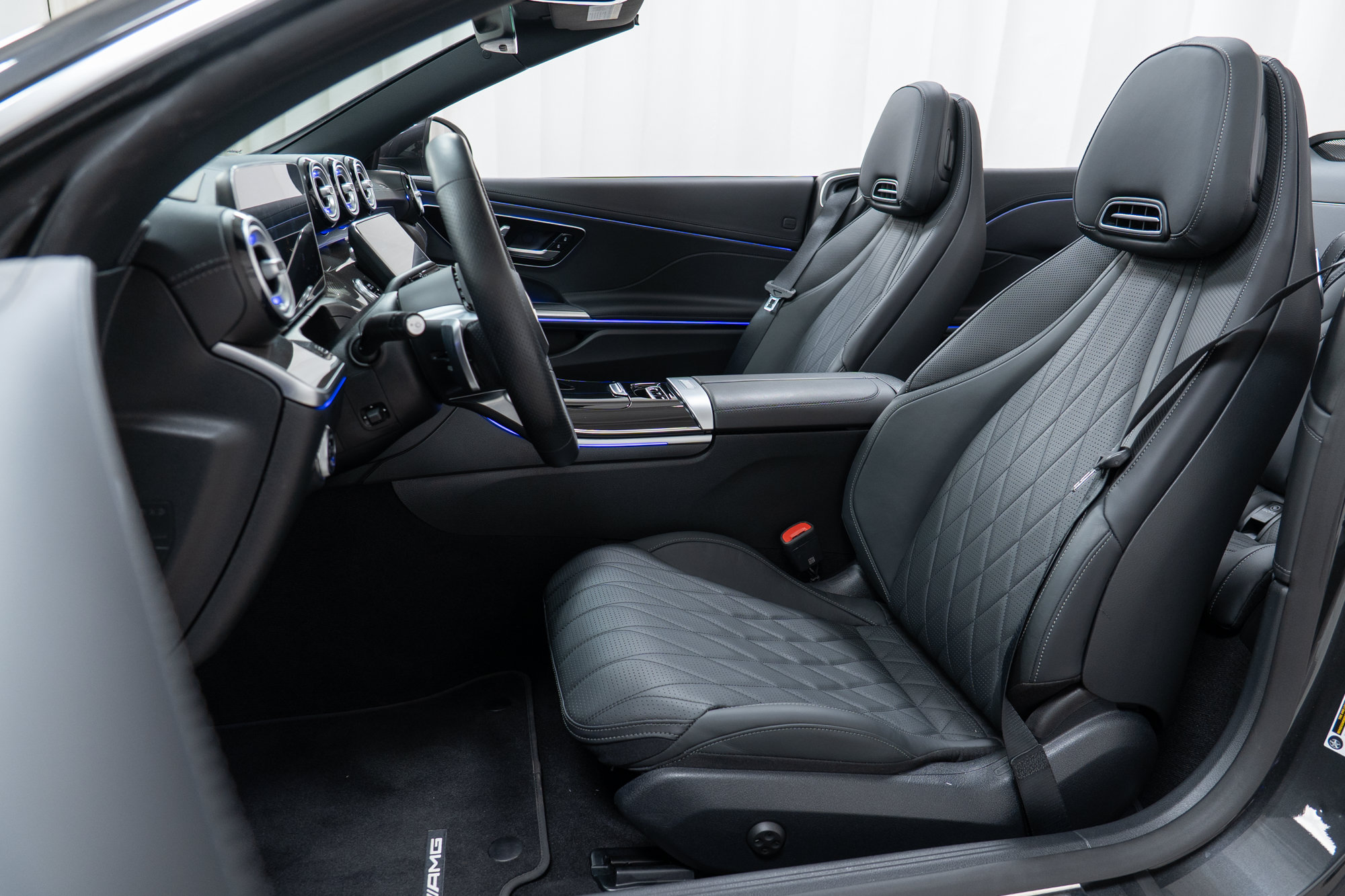 Certified 2024 Mercedes-Benz CLE 450 4MATIC Cabriolet image 14
