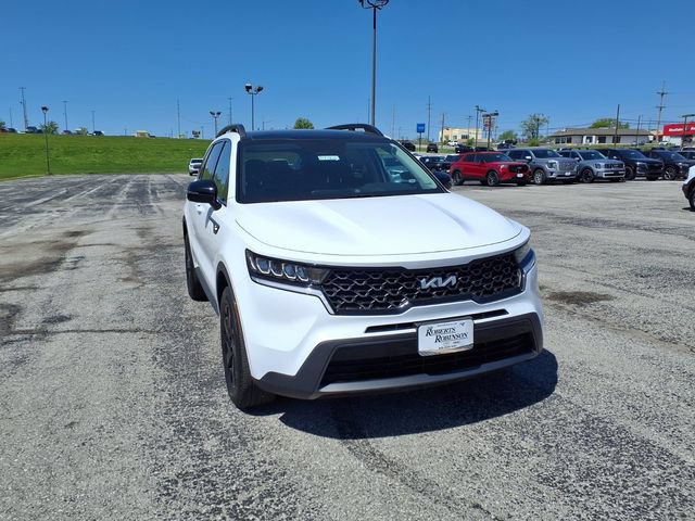 Used 2023 Kia Sorento S w/ Panoramic Sunroof Package AWD/4WD image 4