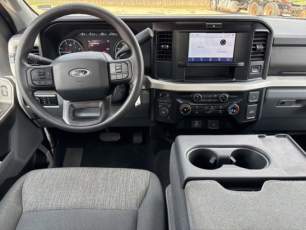 Used 2025 Ford F350 XLT AWD/4WD image 17