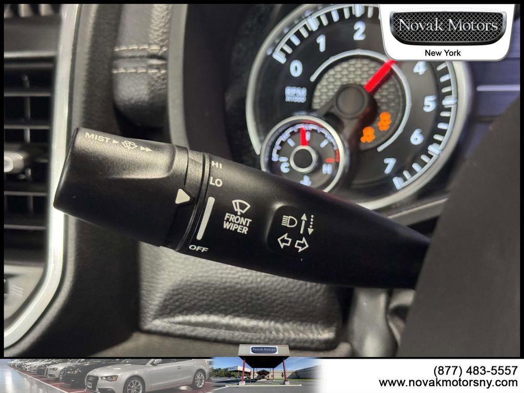 Used 2023 RAM 1500 Laramie AWD/4WD image 19