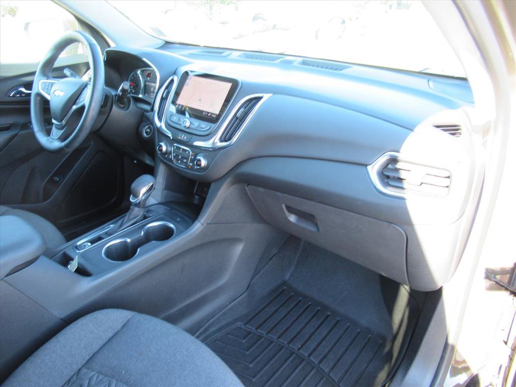 Used 2023 Chevrolet Equinox LT image 10