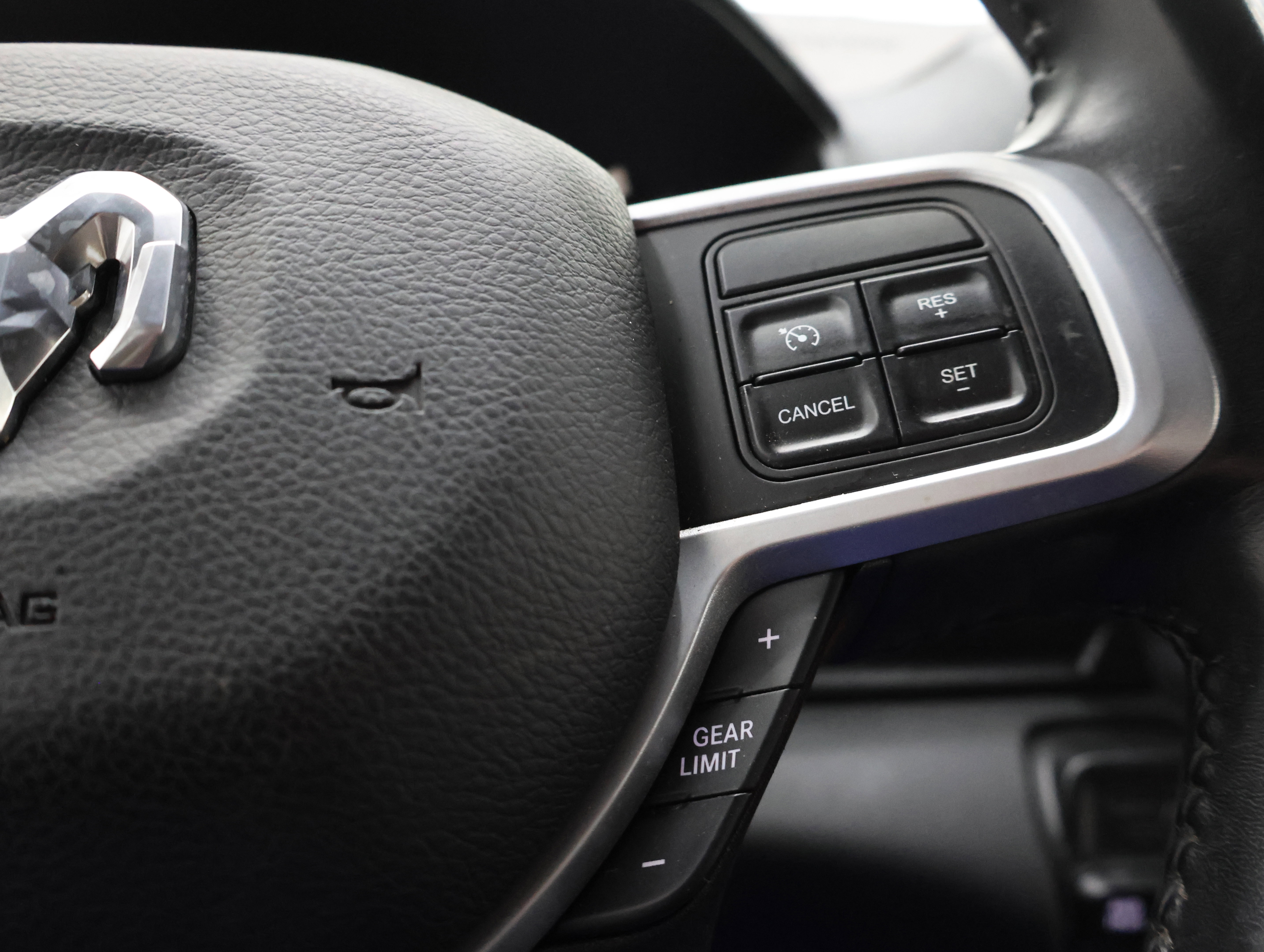 Used 2022 RAM 2500 Big Horn w/ Night Edition image 14