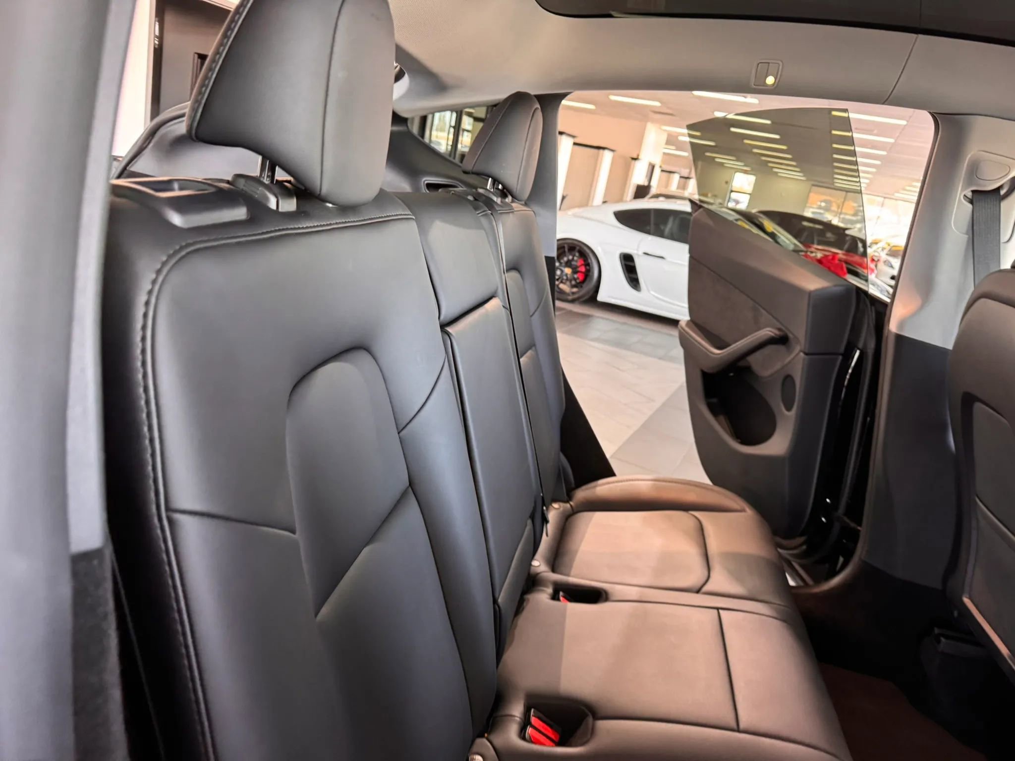 Used 2023 Tesla Model Y Long Range image 17