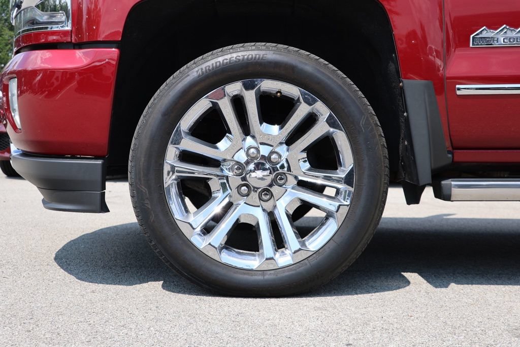 Used 2018 Chevrolet Silverado 1500 High Country AWD/4WD image 9