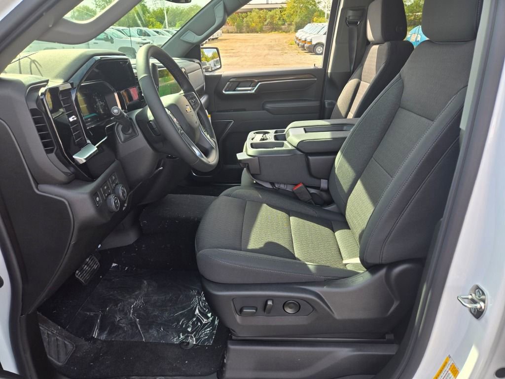 New 2026 Chevrolet Silverado 1500 LT image 16