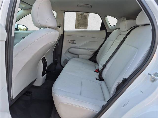 Used 2025 Hyundai Kona SEL FWD image 18