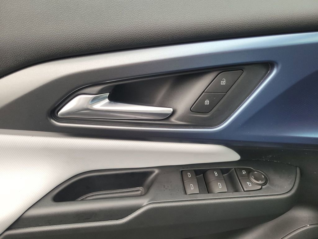 New 2026 Chevrolet Equinox EV LT image 22