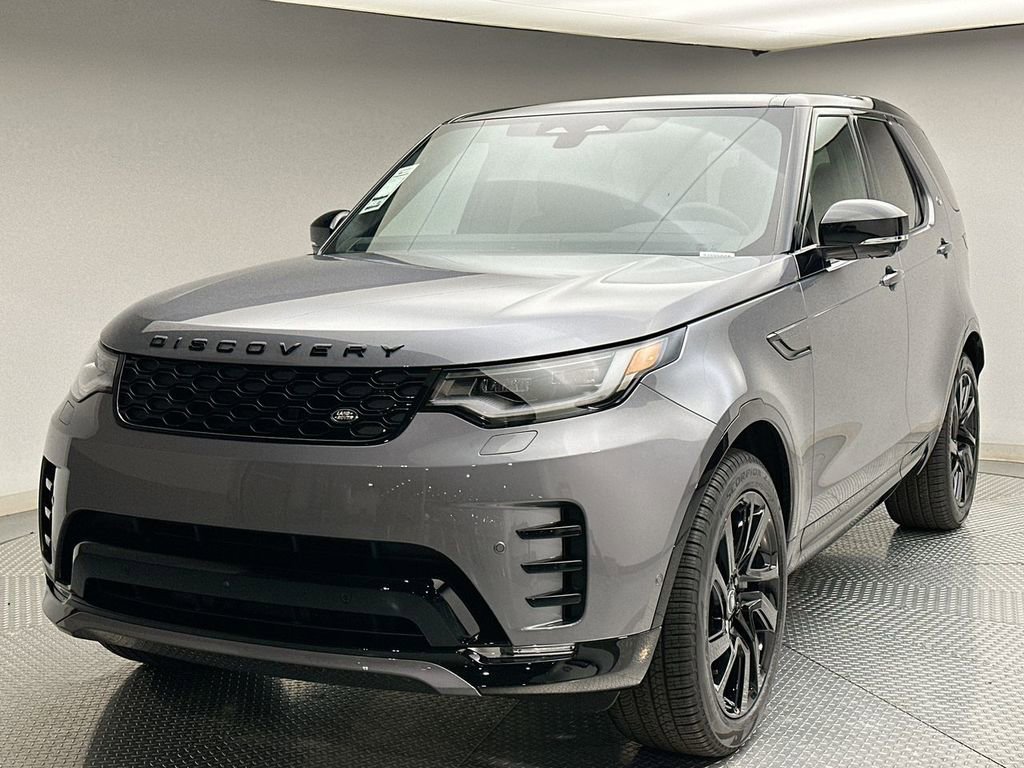 Certified 2025 Land Rover Discovery Dynamic SE AWD/4WD image 1