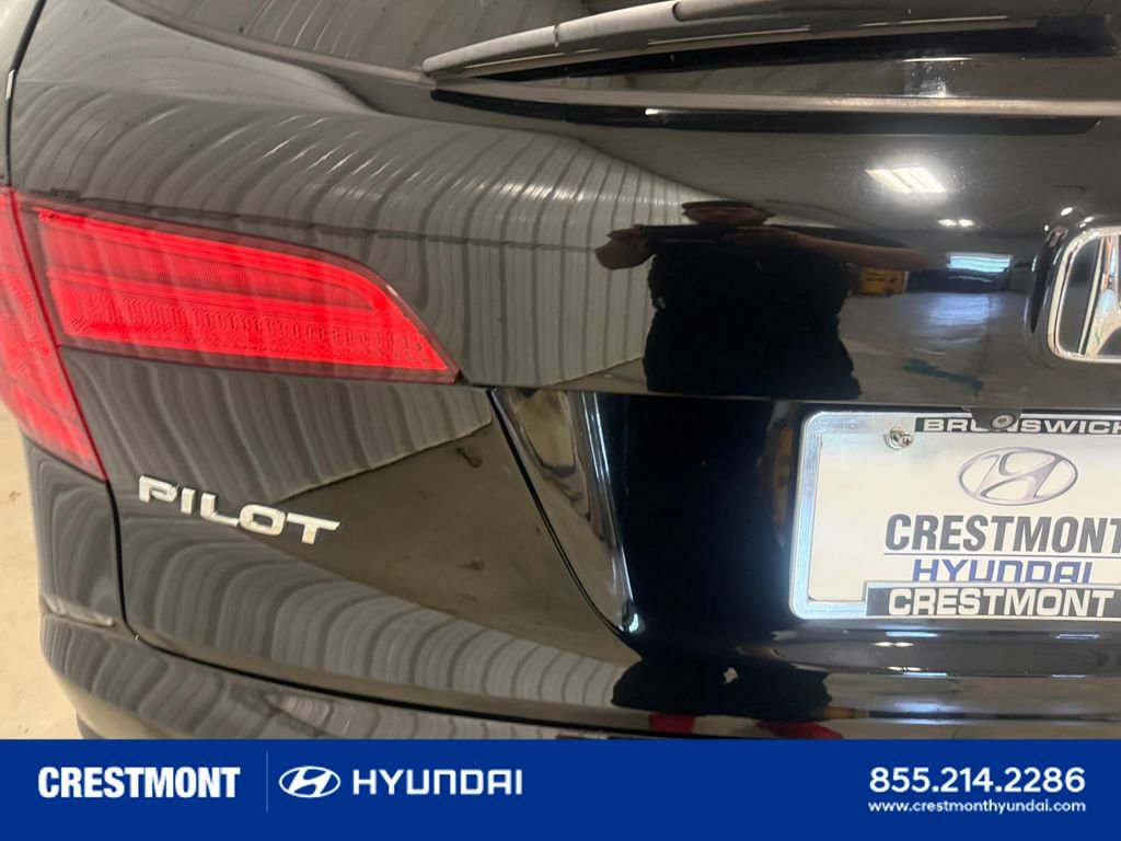 Used 2016 Honda Pilot Elite image 11