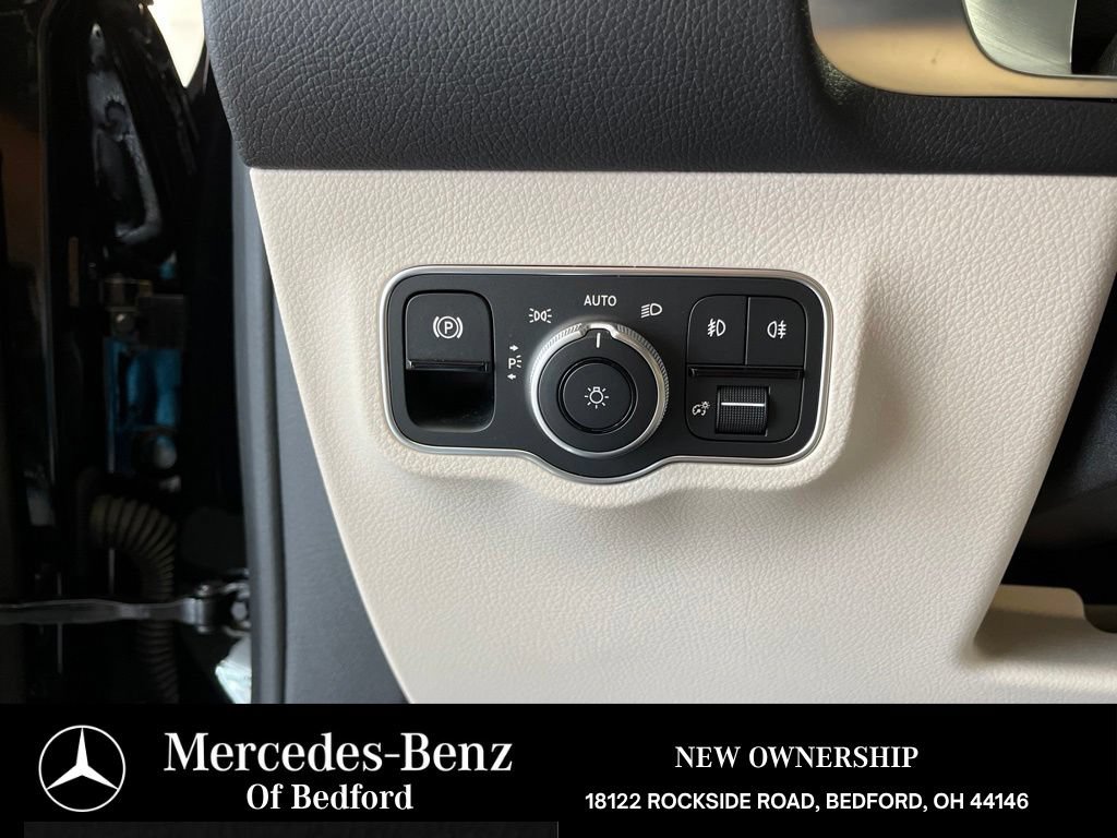Used 2026 Mercedes-Benz GLB 250 4MATIC image 25
