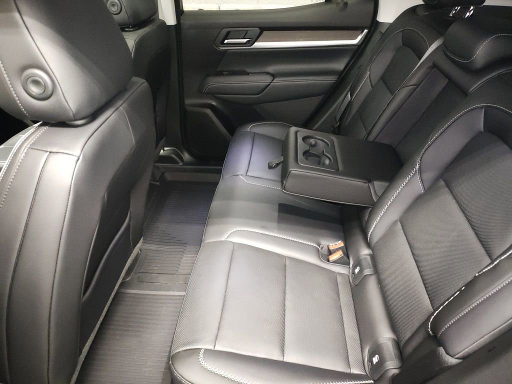 New 2026 GMC Terrain Denali w/ LPO, Floor Liner Package image 27
