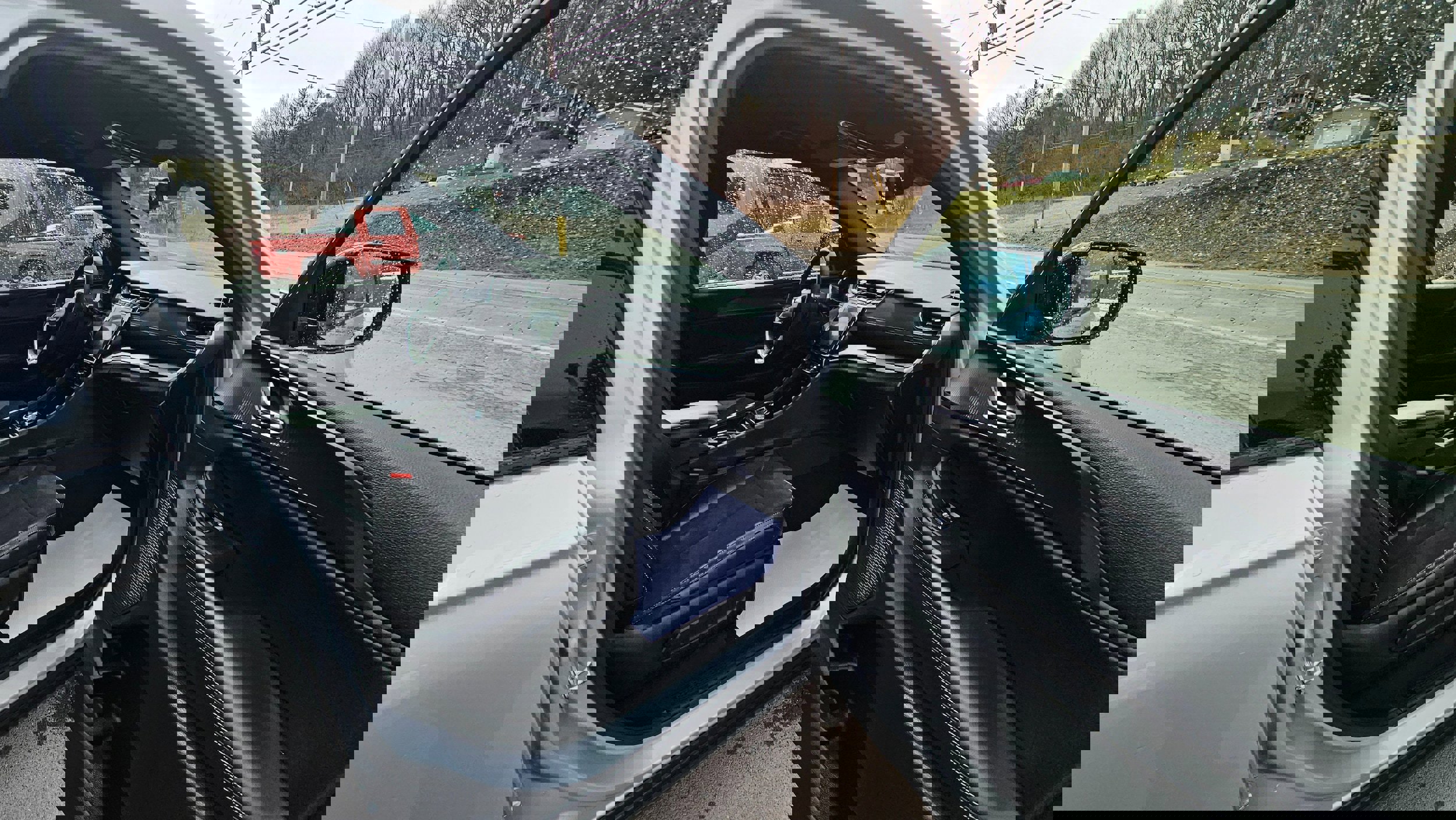 Used 2024 Jeep Grand Cherokee L Laredo image 10