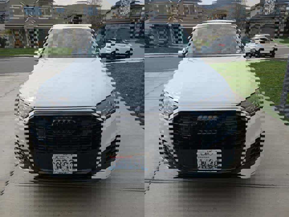 Used 2023 Audi Q7 3.0T Prestige w/ Prestige Package image 2