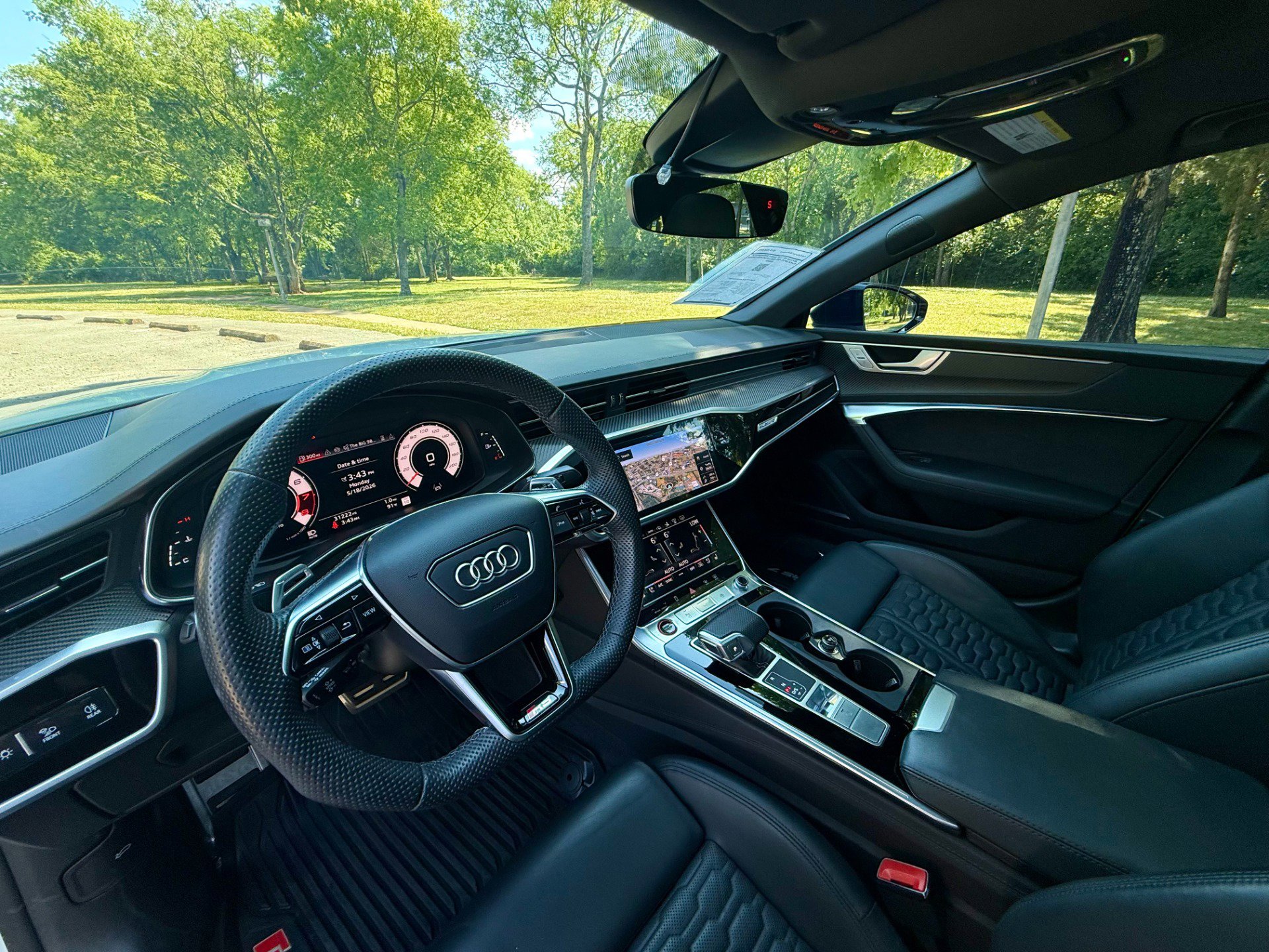 Used 2024 Audi RS 7 Performance AWD/4WD image 10